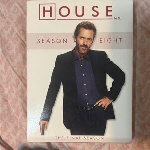 House M.D. Season Eight DVD - White Cover with Black Jacket